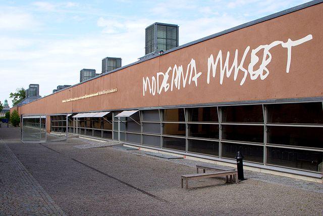 640px-Moderna_museet,_2009