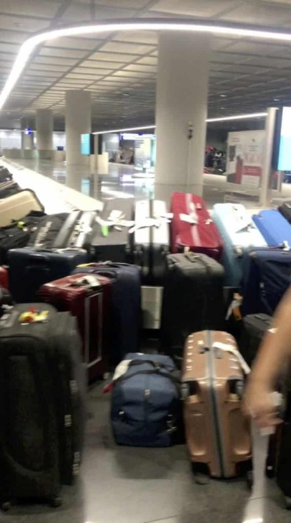 Zbog nedostatka uposlenika koferi na njemačkim aerodromima se gomilaju
