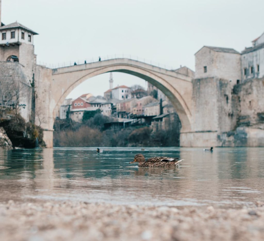 "Divlji istok": 5 država Balkana koje morate obići - Stari most u Mostaru