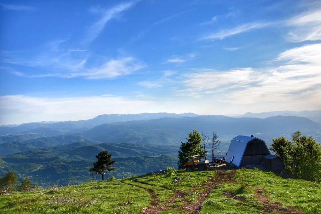 Bajkoviti planinarski dom sa kojeg se pruža najljepši pogled na Sarajevo