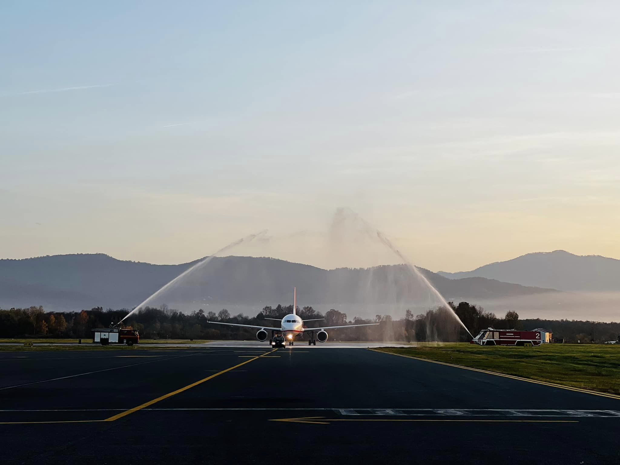 Prvi avion Ryanaira sletio na aerodrom u Tuzli
